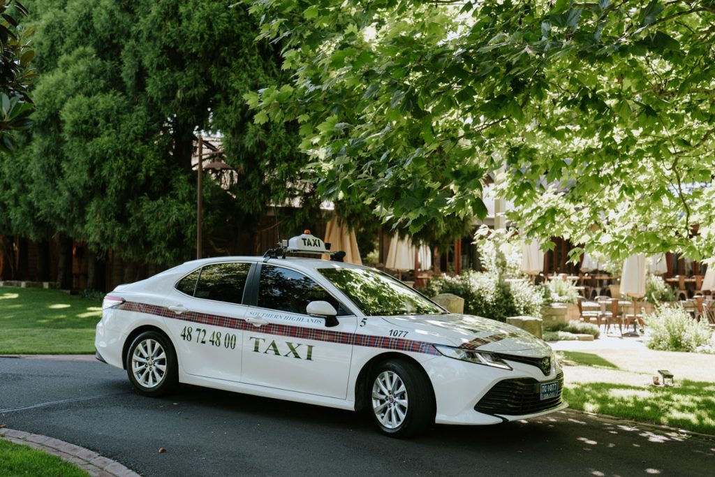 Southern Hollands taxis Toyota Camry