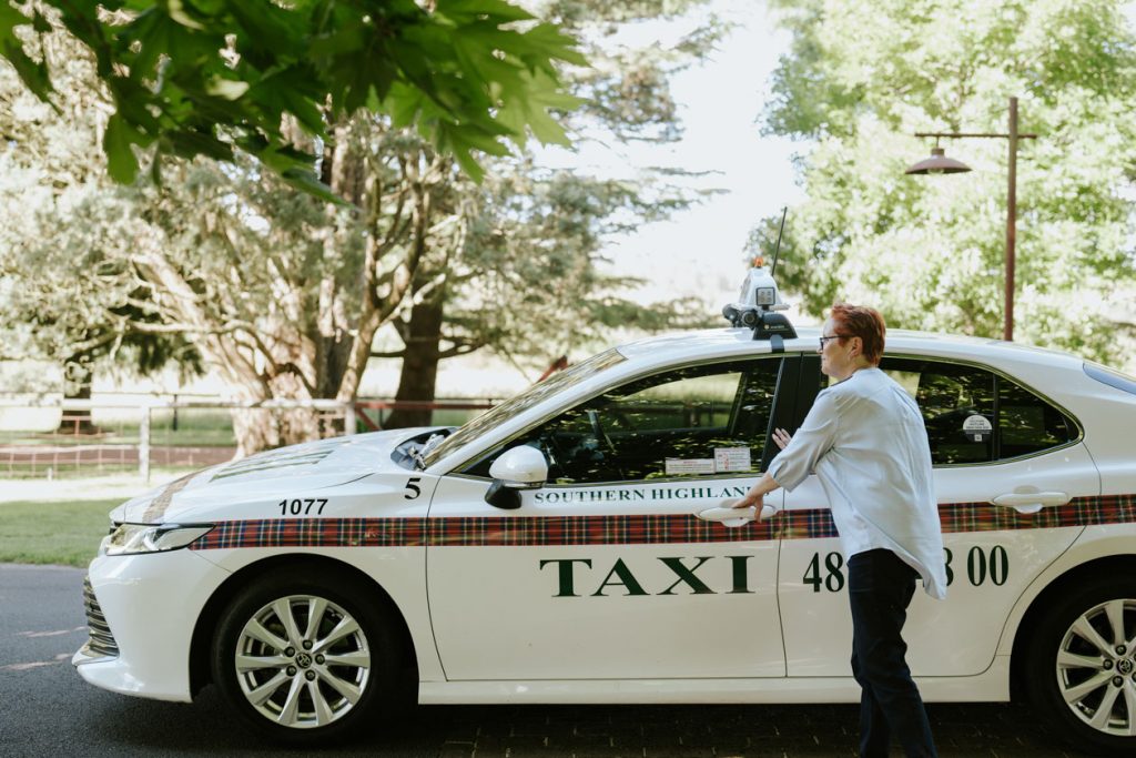 southern Highland taxis safe passenger